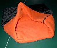 The Lupavaro Rescue snuggle bag HELP US TO HEL THEM! The money of thhis bags is used to save the dog