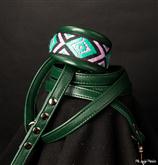 Weiche Halsbänder aus sehr weichem und  feinem italienischen Leder.
Diese Serie [...]