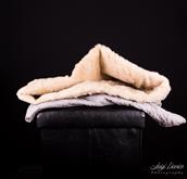 A bag really soft. Your dog will love it!

The Lupavaro Rescue snuggle bag HELP US TO HEL THEM! Th