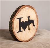 Slice of Oak, cut by hand with a theme inside cutout
Dimensions about 12x12 (de [...]