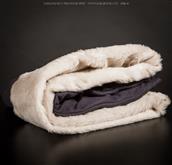 A bag really soft. Your dog will love it!

The Lupavaro Rescue snuggle bag HELP US TO HEL THEM! Th