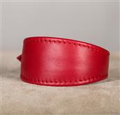 Soft collars made with fine Italian Leathers.
The Suave series collar is made in one piece. They ar