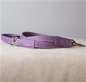 The classic leash with a flat profile.
Available in 3 widths (2cm, 2.5 cm and 3 [...]