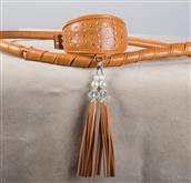 Weiche Halsbänder aus feinem italienischem Leder. Glitzernde Steine machen diese Halsbänder zu einem