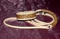 Die normale Form dieser Halsbänder istdenen gewidmet die ein Halsband mit der klassischen Form  vorz